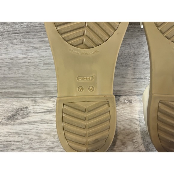 Crocs Tulum Toe Post Sandal Womens Size 9 Cream White Slip-On Shoes Slip On - Picture 8 of 8
